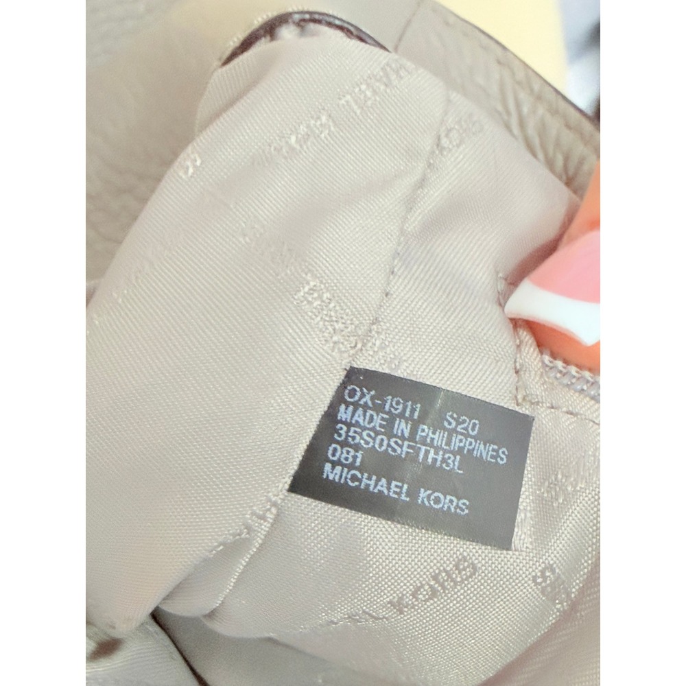 Michael Kors Hobo Bag Womens Large Grey Fulton Pebbled Leather Shoulder Bag MK - Picture 10 of 11